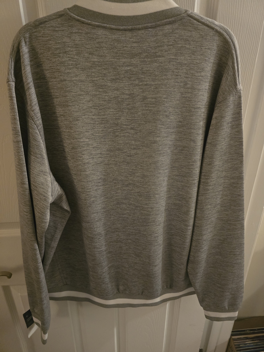 Jeep Grey & White Zip-up Bomber Jacket BNWT (Men's Large) - Picture 8 of 9